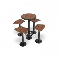 Barstolar utomhus med barbord