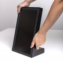 Nova digitalt bordsställ 13 tum sedd framifrån med stående display