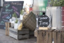 Prisskylt griffel Silhuett tallrik