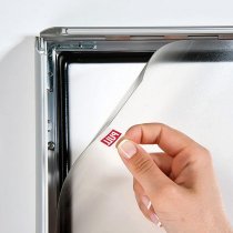 Frontplast med antireflex i A3 affischram med snäppram