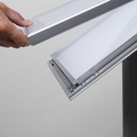 Menyskåp med 2 x A4