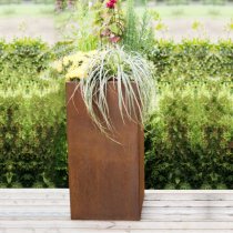 manhattan utekruka i rostat stål