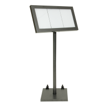 skyltskåp för utomhus med stolpe och fot