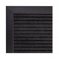 Närbild Svart bokstavstavla filt - 60x80