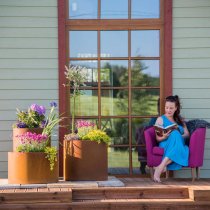 stora runda krukor i corten stål