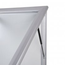 Låsbart skyltskåp utomhus 15 x A4 gasfjädring detaljbild
