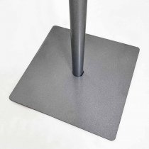 Skylthållare A3 silver närbild stabil basplatta